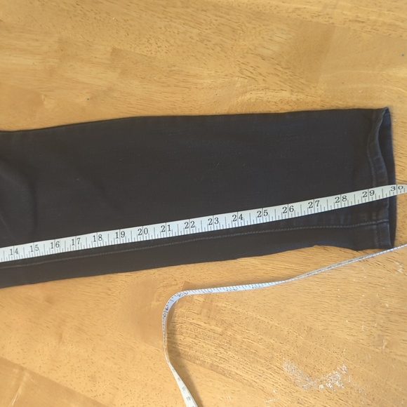 Levi's highrise skinny jeans - Picture 3 of 6